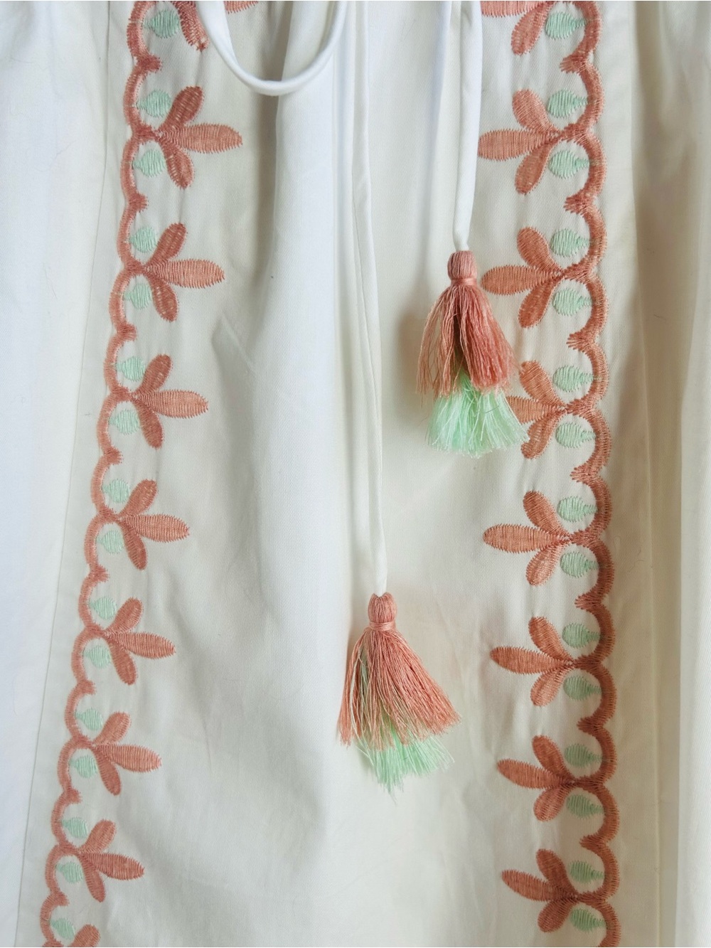 NWT Off-Shoulder Embroidered Tunic Dress - Picture 8 of 10